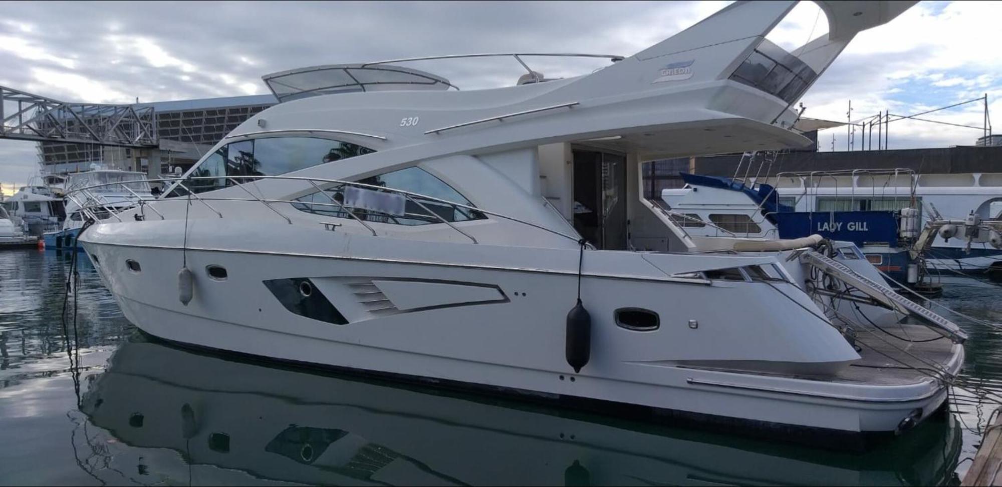 Hotel Yacht In Barcelona San Adrián de Besós Zewnętrze zdjęcie
